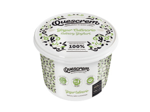QUESCREM with yoghurt flavor（ケスクレム クリームチーズヨーグルトフレーバー）